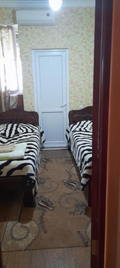 Nona Guest House Shilda Екстериор снимка