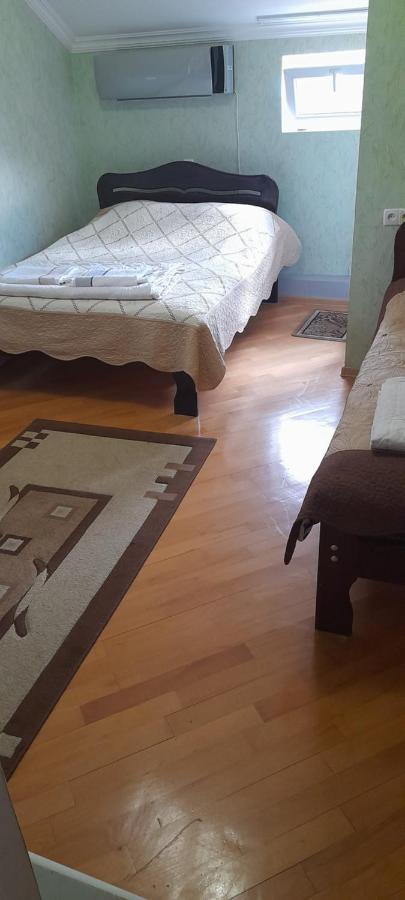 Nona Guest House Shilda Екстериор снимка