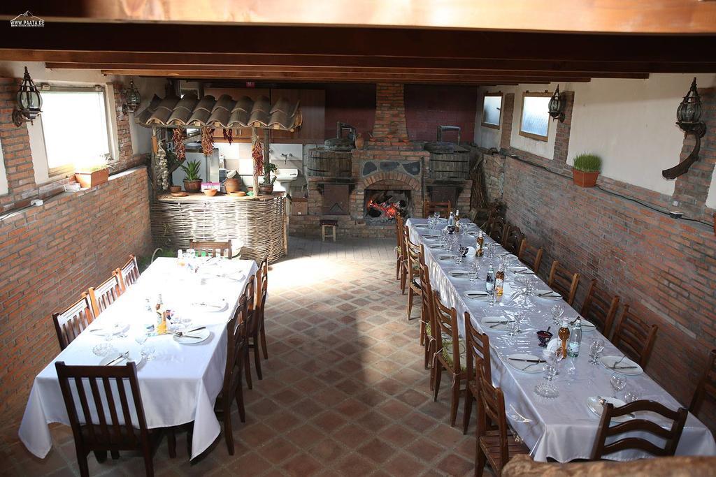 Nona Guest House Shilda Екстериор снимка