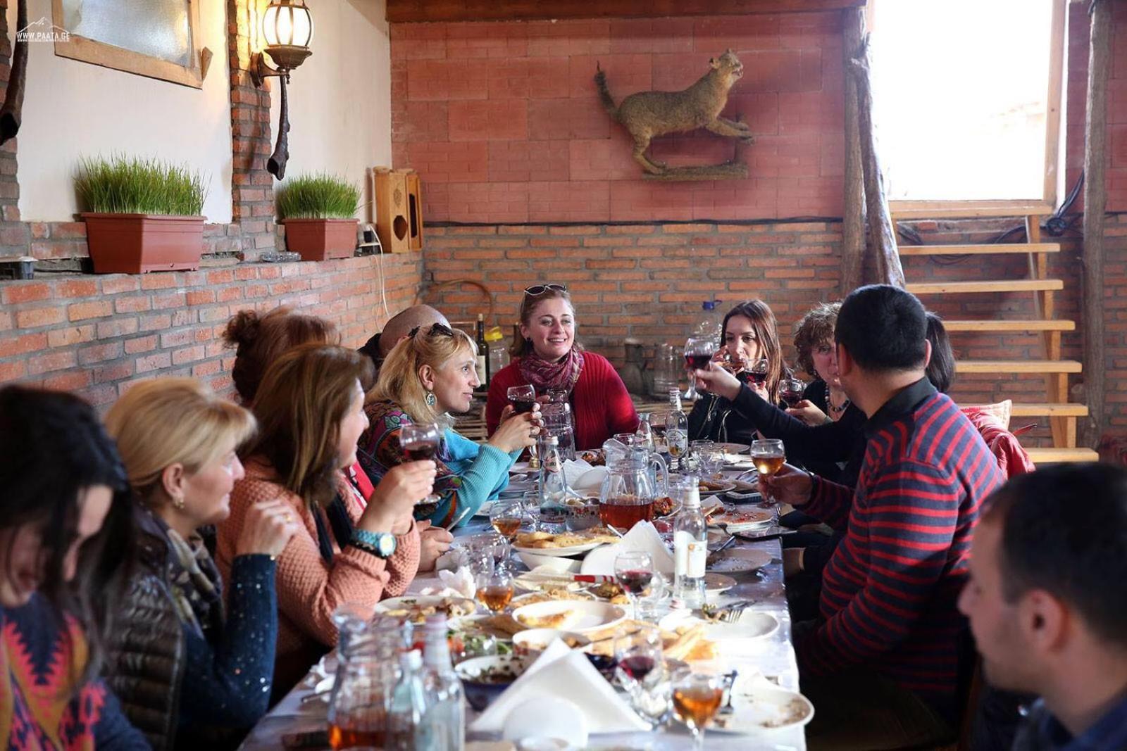 Nona Guest House Shilda Екстериор снимка